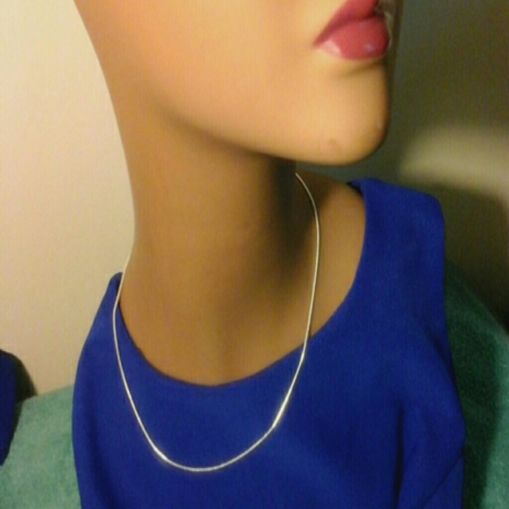 Silver Chain - Picture 2 of 4